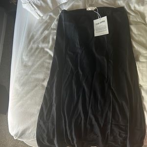 djerf avenue black maxi dream skirt new with tags